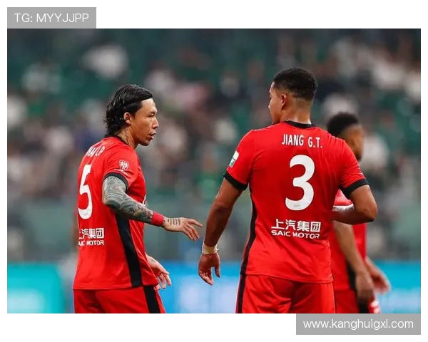 上海上港迎战清莱连全力争胜期待精彩对决与球迷共庆足球盛宴