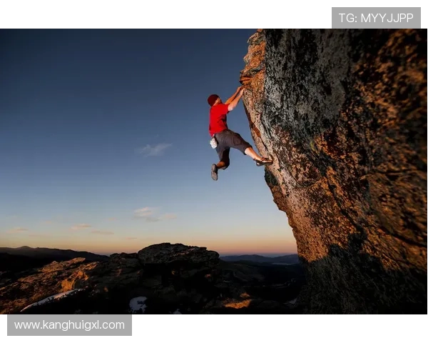 重庆极限运动队在攀岩联赛中的默契配合与精彩表现分析